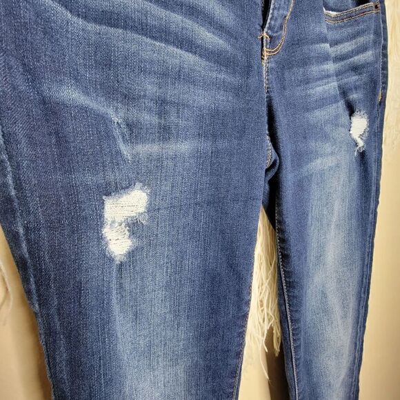 Aeropostale Distressed 5 Pocket Jeggings Blue Jeans 4 Short - Picture 7 of 10